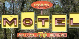 Sierra Motel, Lovelock, NV (sign 2)