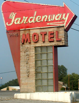 Gardenway Motel, Villa Ridge, MO