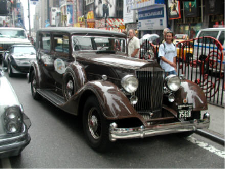 1934 Packard Formal Sedan, owned by Bob Woolfitt