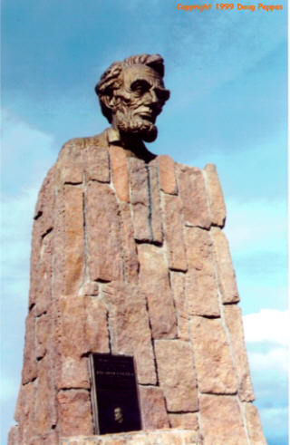 Lincoln bust at highest point along I-80/Lincoln Highway, Sherman Summit, WY