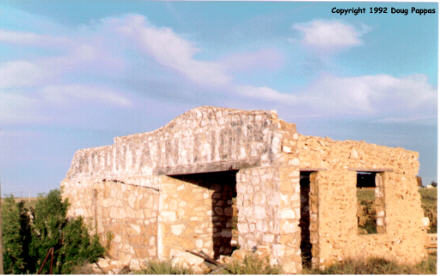 Ruins of mountain lion cage, Two Guns, AZ