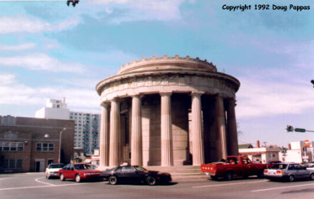 East end of US 40: War Memorial, Atlantic City