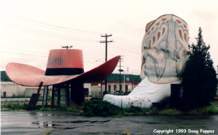 Hat and Boots Gas (abandoned), south side of Seattle
