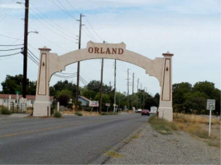 Welcome arch, Orland, CA