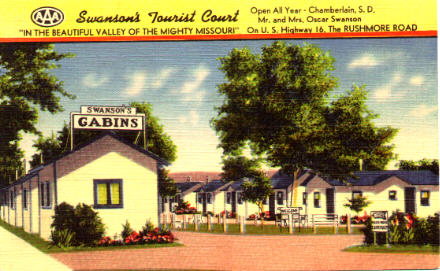 Swanson's Tourist Court postcard, Chamberlain, SD