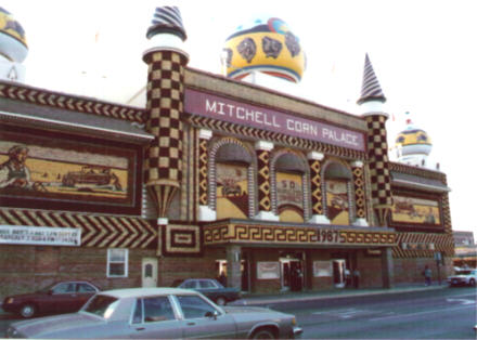 1986 Corn Palace - front view