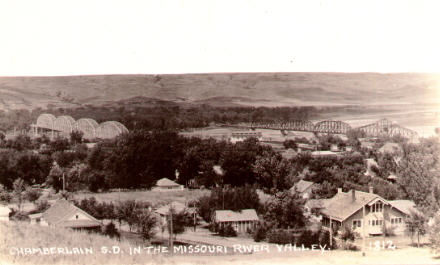 Vintage postcard view of Chamberlain, SD