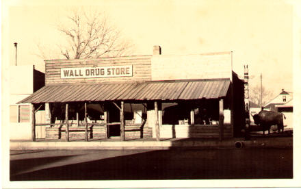 Postcard of 1950s-vintage Wall Drug